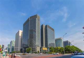 定安成人海南驾校报名多少钱